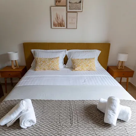 Gostinjska kuća Casa Korina 4*